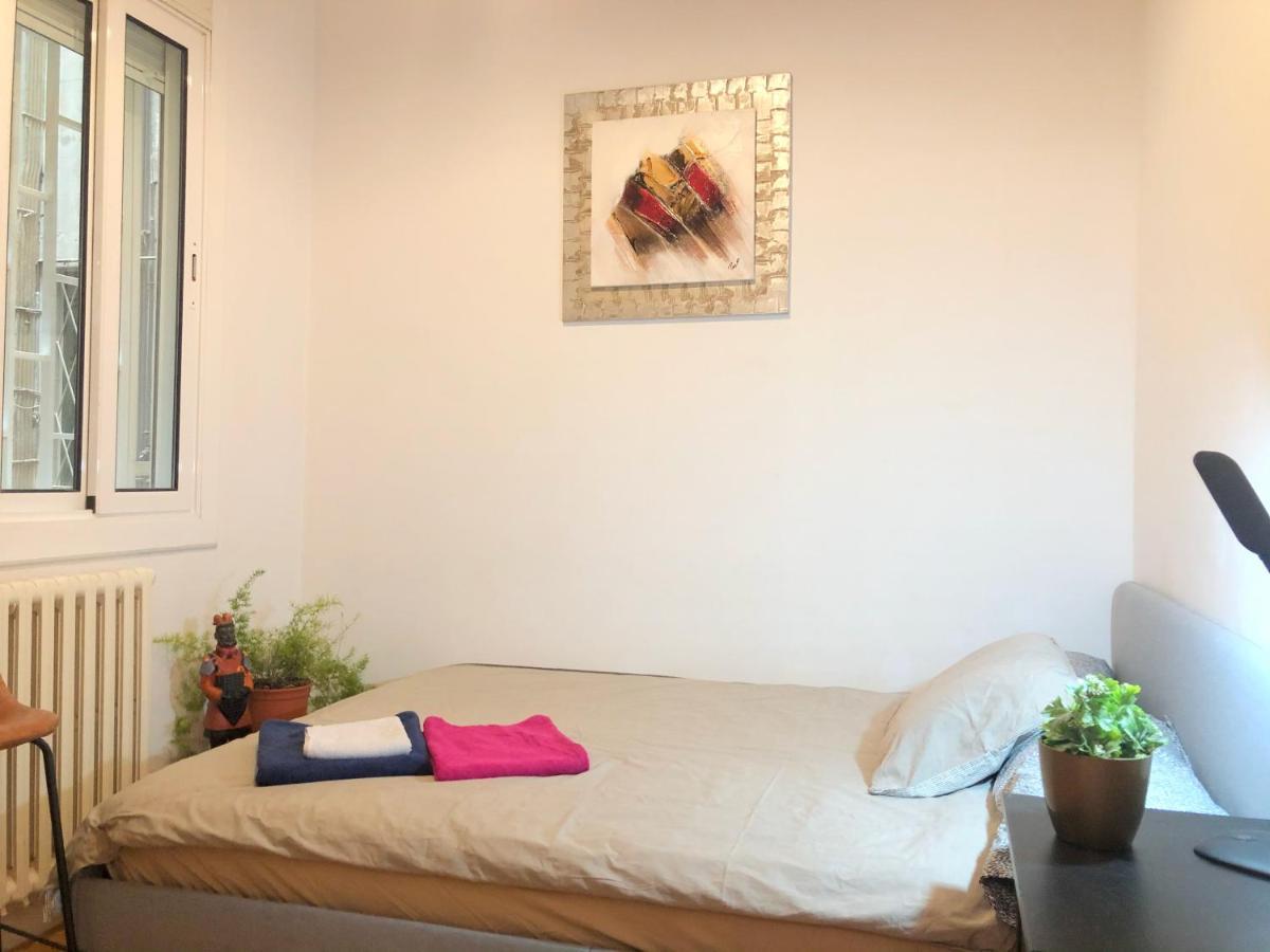 Eixample Apartments - Pova Barcelona Kültér fotó